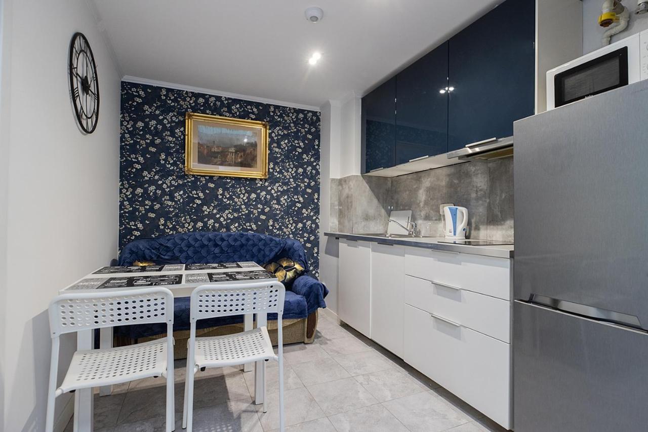 Unit Rooms Warszawa By Metro Rondo Onz Short Rent Idealne Pokoje Na Nocleg W Warszawie Kültér fotó